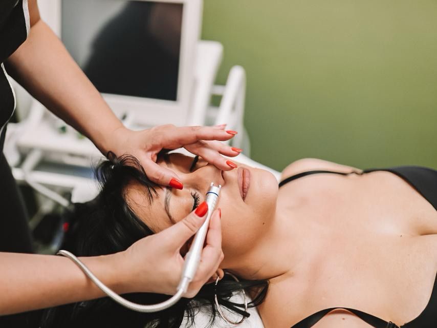 Diodni laser za kapilare lica